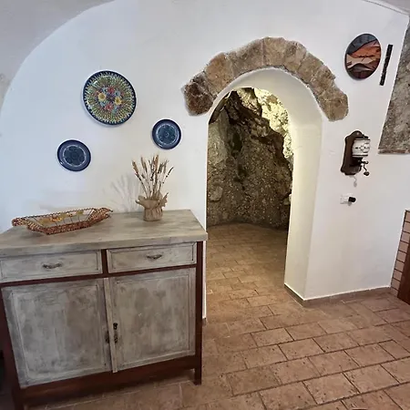 La Casa Nella Roccia Lejlighed