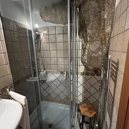 La Casa Nella Roccia Lejlighed *