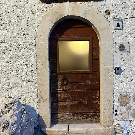 Lejlighed La Casa Nella Roccia