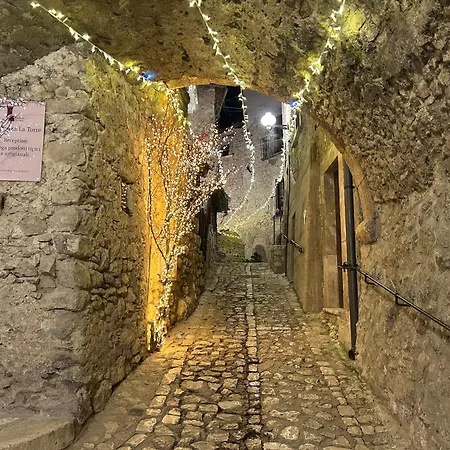 La Casa Nella Roccia Lejlighed